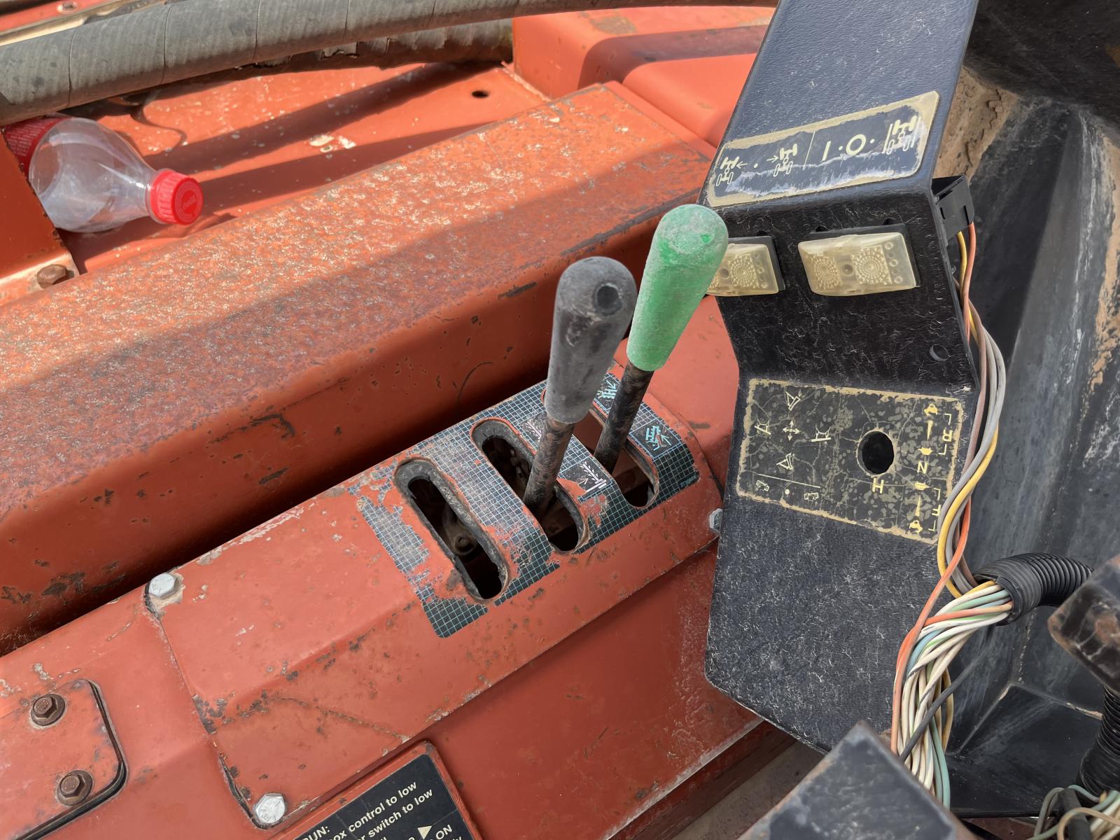 ./imagenes/INVOICE/2019/17566/ZANJADORA DITCH WITCH 8020T (9).JPG